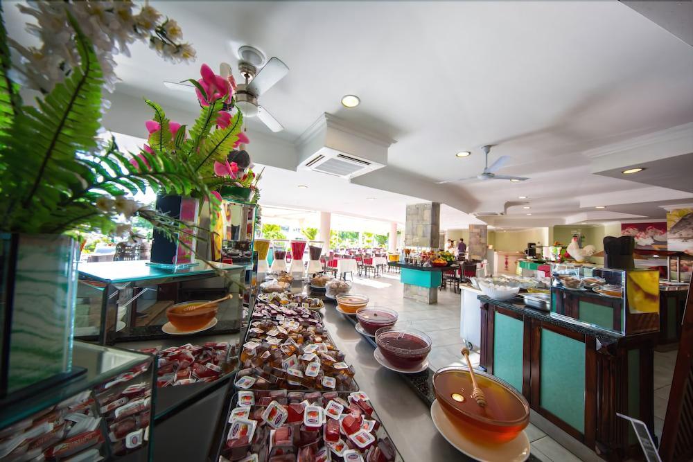 Royal Palm Beach Hotel グムベット エクステリア 写真